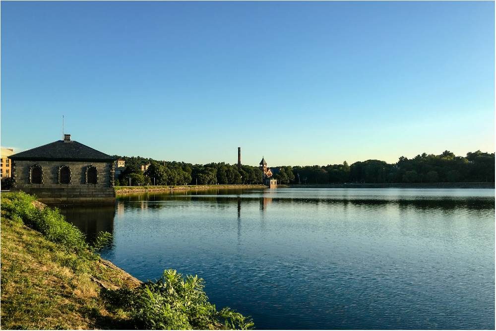 Lake view of Chestnut Hill Reservation near Chestnut Hill, Massachusetts (MA)