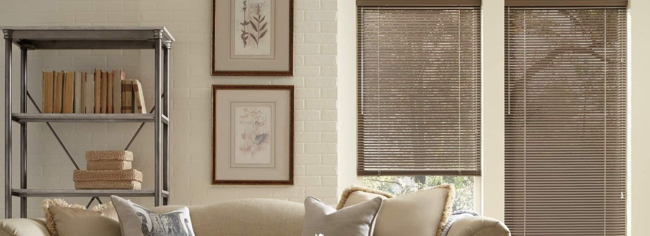Hunter Douglas motorized blinds, Parkland® Wood Blinds, EverWood® Alternative Wood Blinds near Concord, Massachusetts (MA).